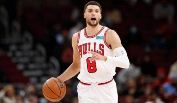 开云体育在线软件-今夏静静等待顶薪续约 拉文将谨慎对待膝盖伤病